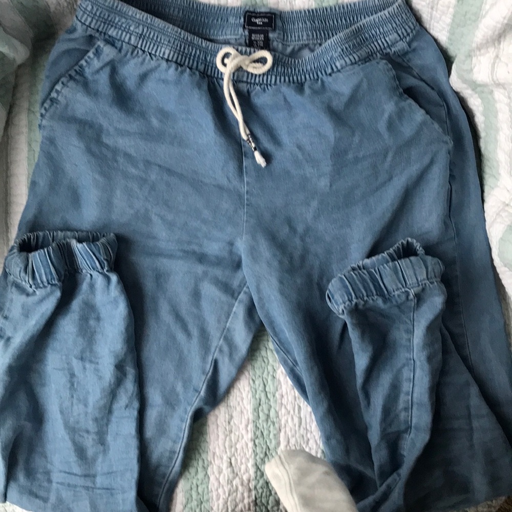 Kiddo’s GAP denim 💛👖